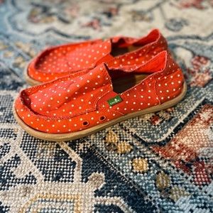 Women’s Sanuk Shoes